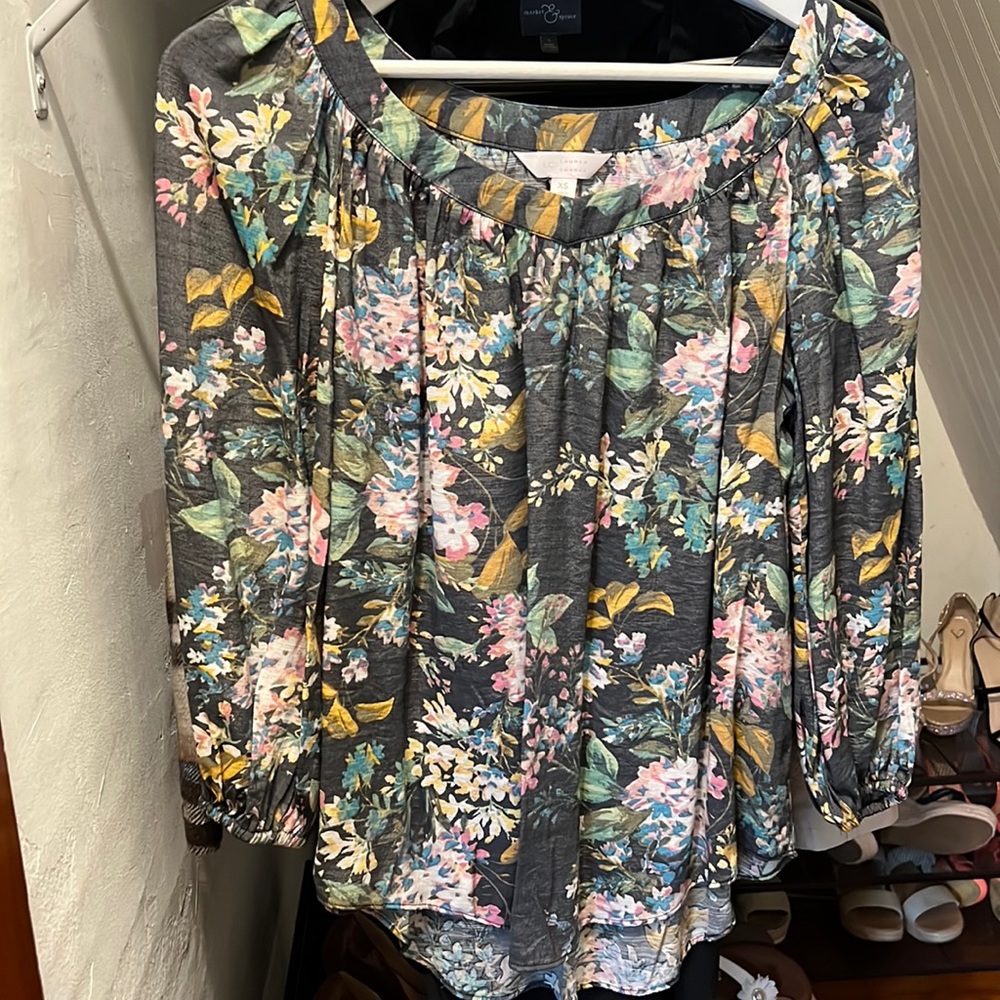 Lauren Conrad blouse